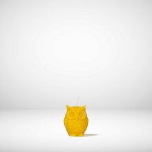 Load image into Gallery viewer, Beeswax Prairie Owl Candle
