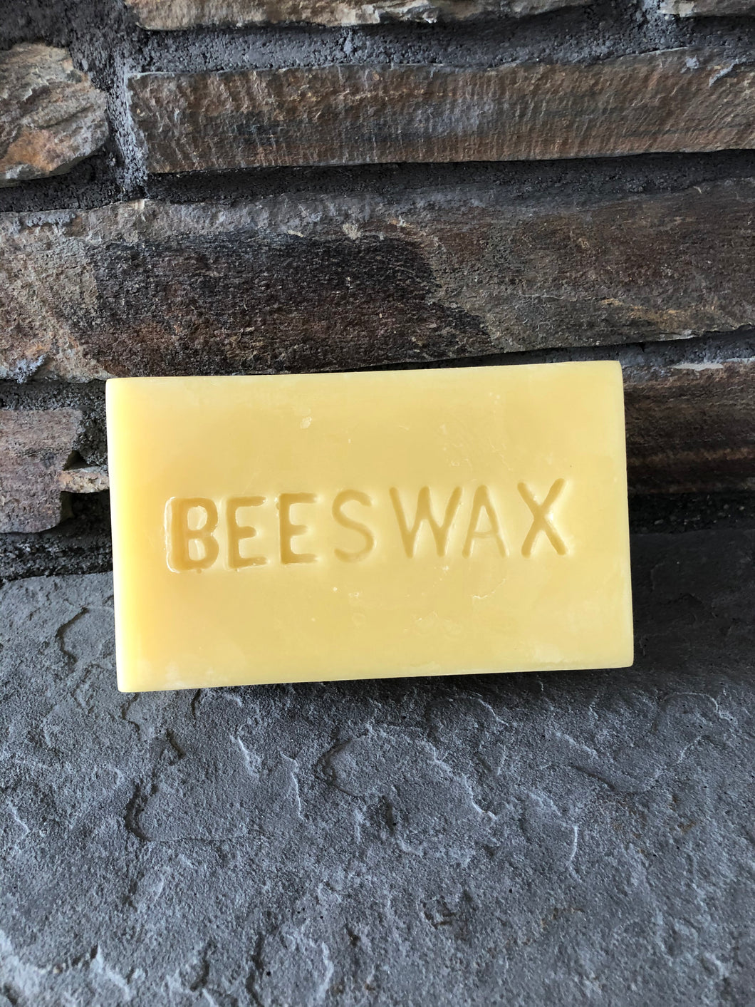 1lb beeswax block prairiesunbeeswax.com