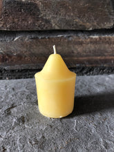 Load image into Gallery viewer, Beeswax Votive Candles
