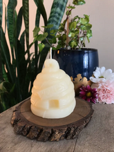 Load image into Gallery viewer, Beeswax Honey Classic Beehive Candle
